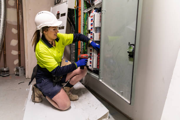 Best Electrical Installation Contractor  in Newington Forest, VA